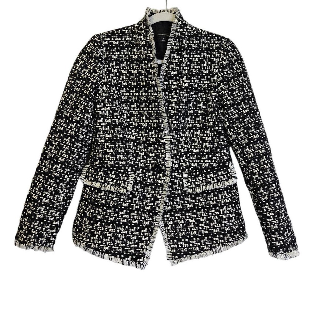 Ann Taylor 2 Black White Boucle Tweed Fringe Blazer Jacket Knit Classic Career